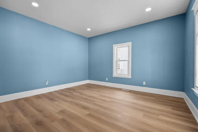 $184,900 | 901 Clarence Street, Kalamazoo, MI 49001