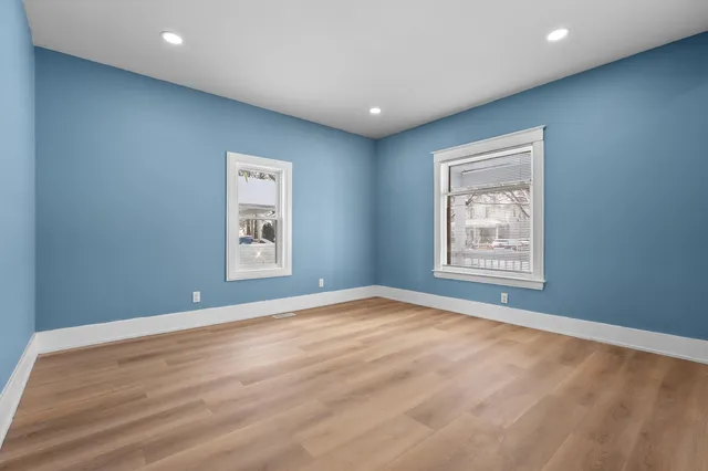 $184,900 | 901 Clarence Street, Kalamazoo, MI 49001