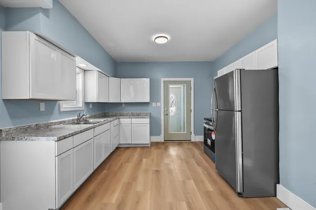 $184,900 | 901 Clarence Street, Kalamazoo, MI 49001