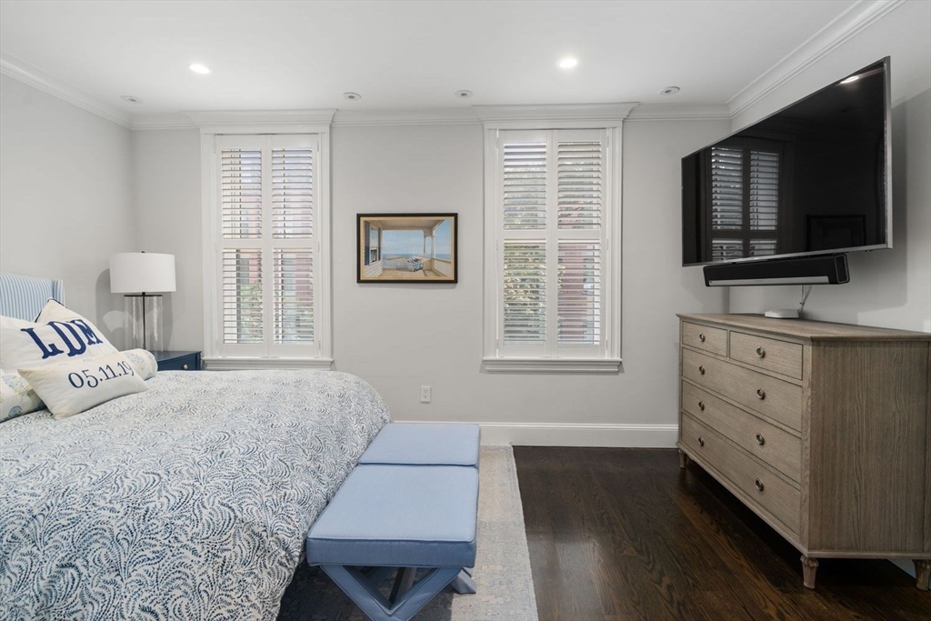 90 Waltham Street, Unit 2 Boston, MA 02118 - Photo 14 of 35