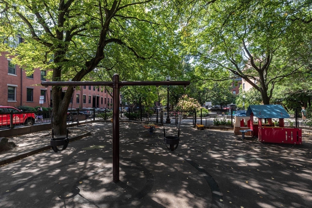 90 Waltham Street, Unit 2 Boston, MA 02118 - Photo 32 of 35