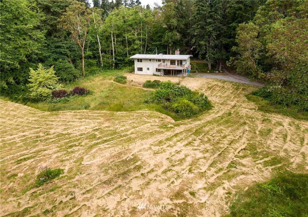 21429 Monument Road Southwest Vashon, WA 98070 - Photo 1 of 37