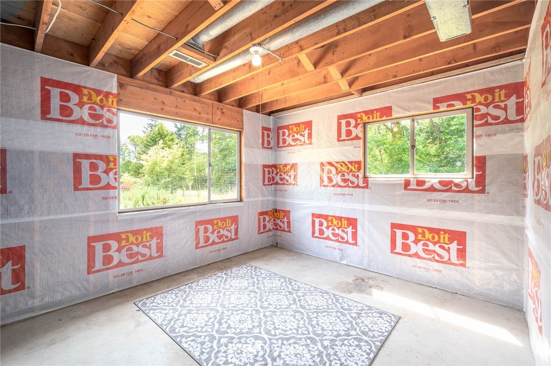 21429 Monument Road Southwest Vashon, WA 98070 - Photo 37 of 37 a view of an outdoor space