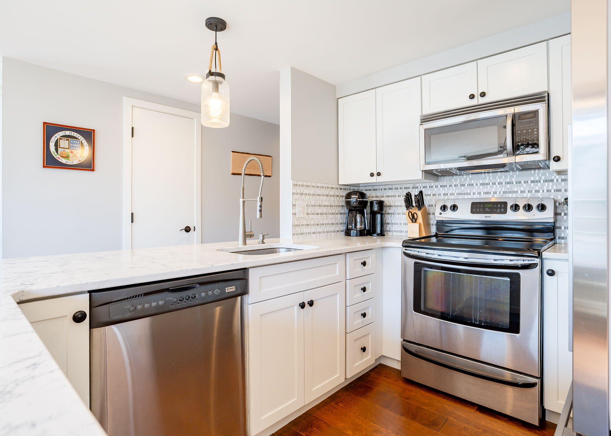 40 Portland Pier, Unit 6 Portland, ME 04101 - Photo 13 of 54 40PortlandPier#6-Portland-11