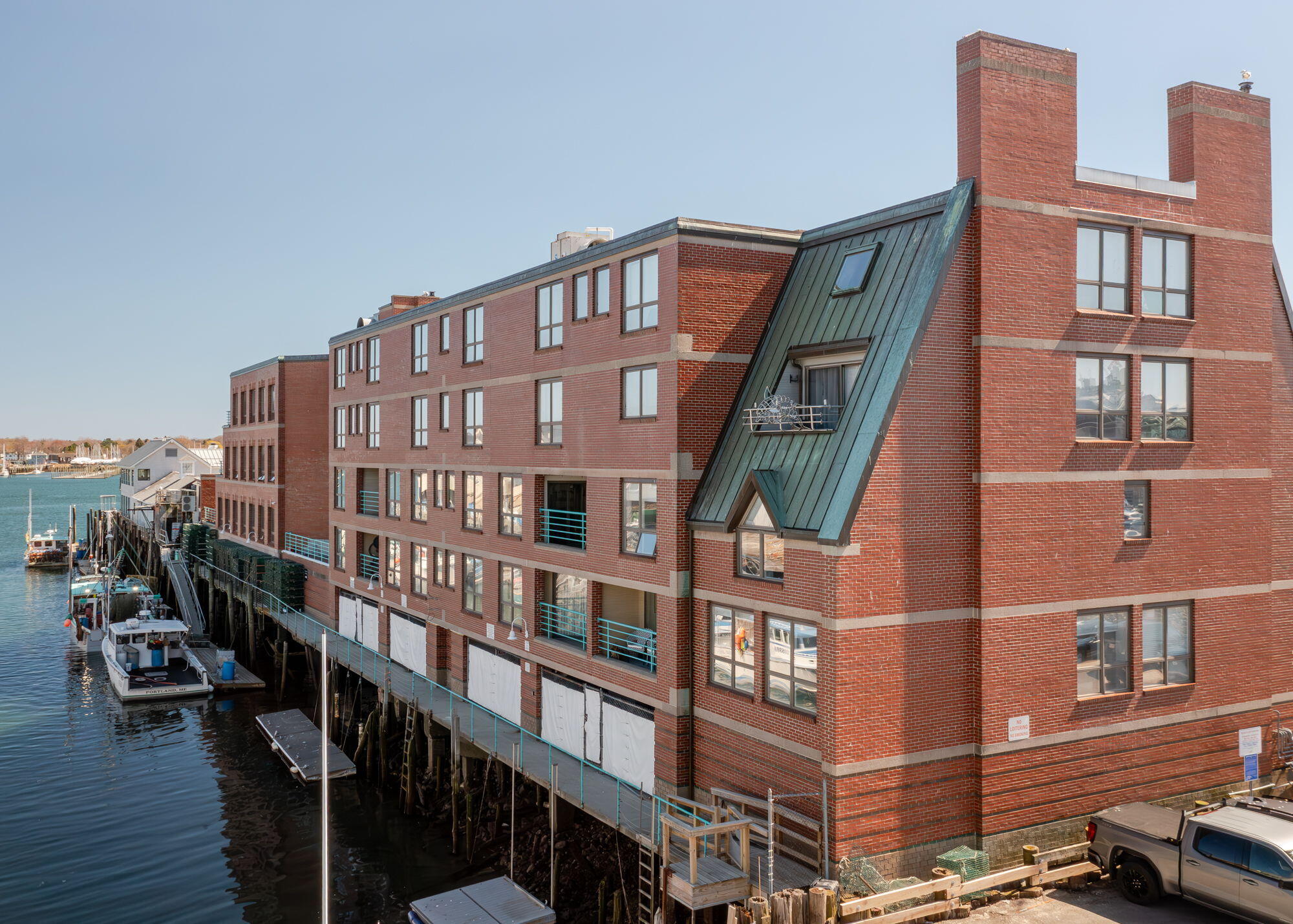40 Portland Pier, Unit 6 Portland, ME 04101 - Photo 3 of 54 40PortlandPier#6-Portland-60