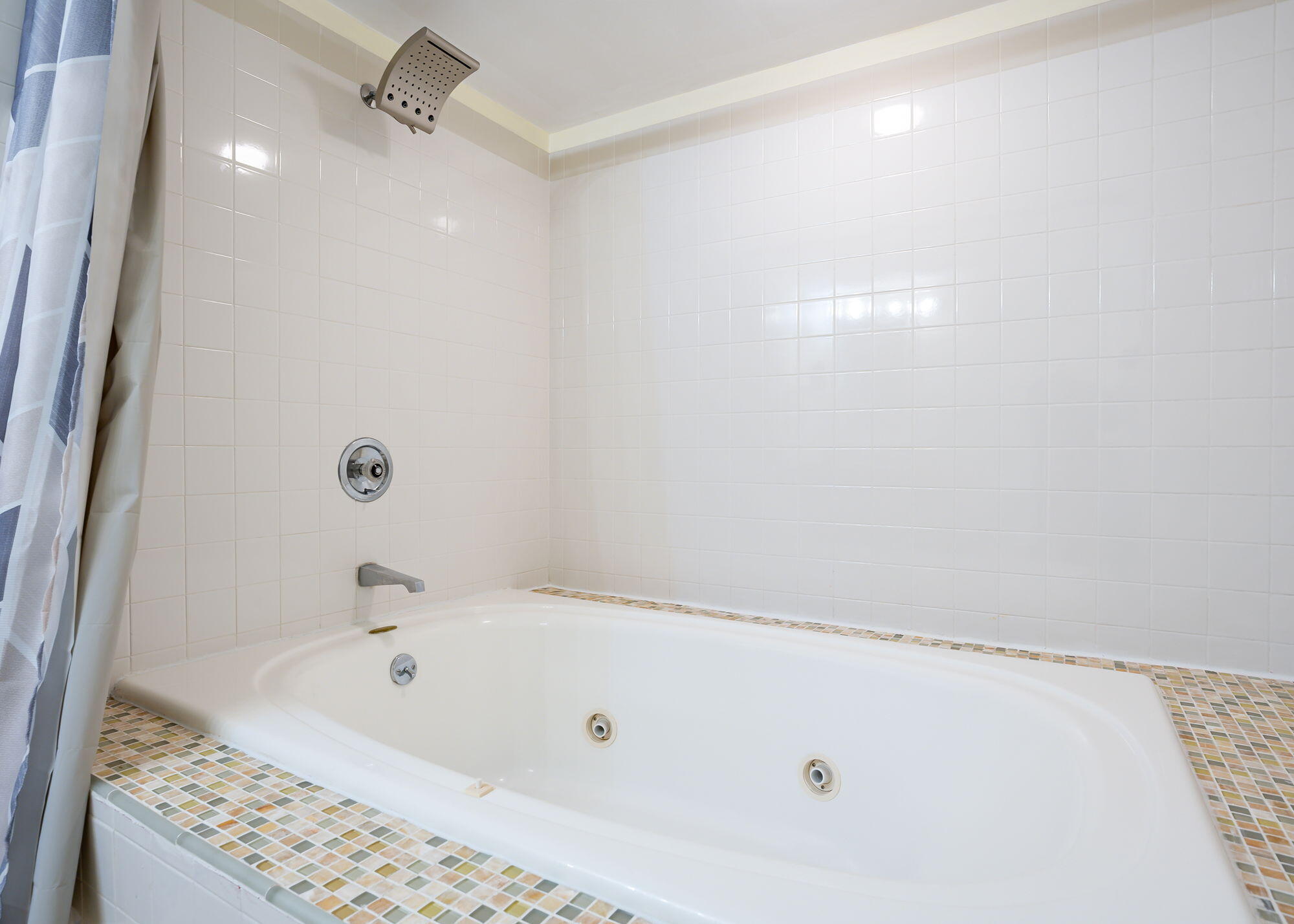 40 Portland Pier, Unit 6 Portland, ME 04101 - Photo 39 of 54 40PortlandPier#6-Portland-37