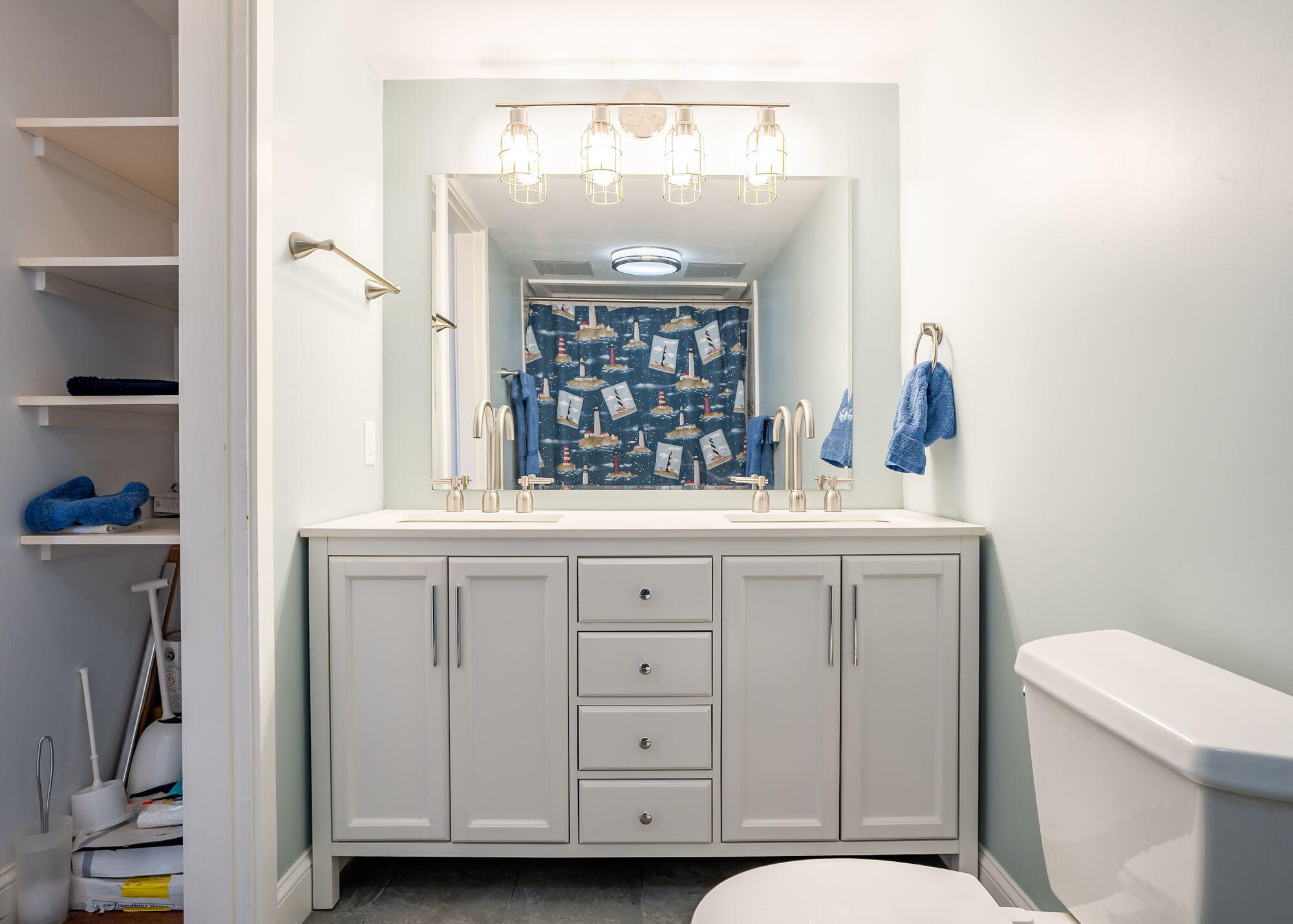 40 Portland Pier, Unit 6 Portland, ME 04101 - Photo 43 of 54 40PortlandPier#6-Portland-41