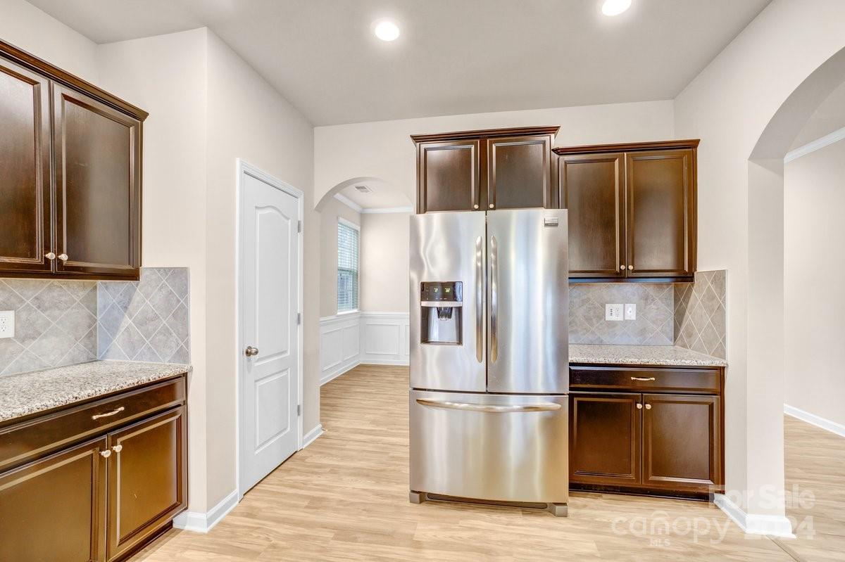 10325 Ebbets Road Charlotte, NC 28273 - Photo 6 of 40 Gallery Image 6