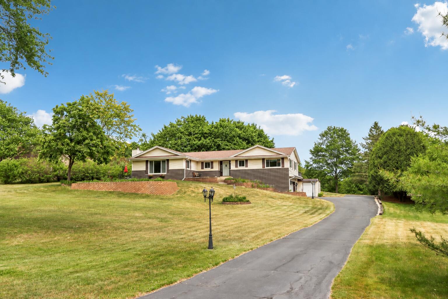 804 Lochtyn Ridge Wales, WI 53183 - Photo 50 of 66 Exterior