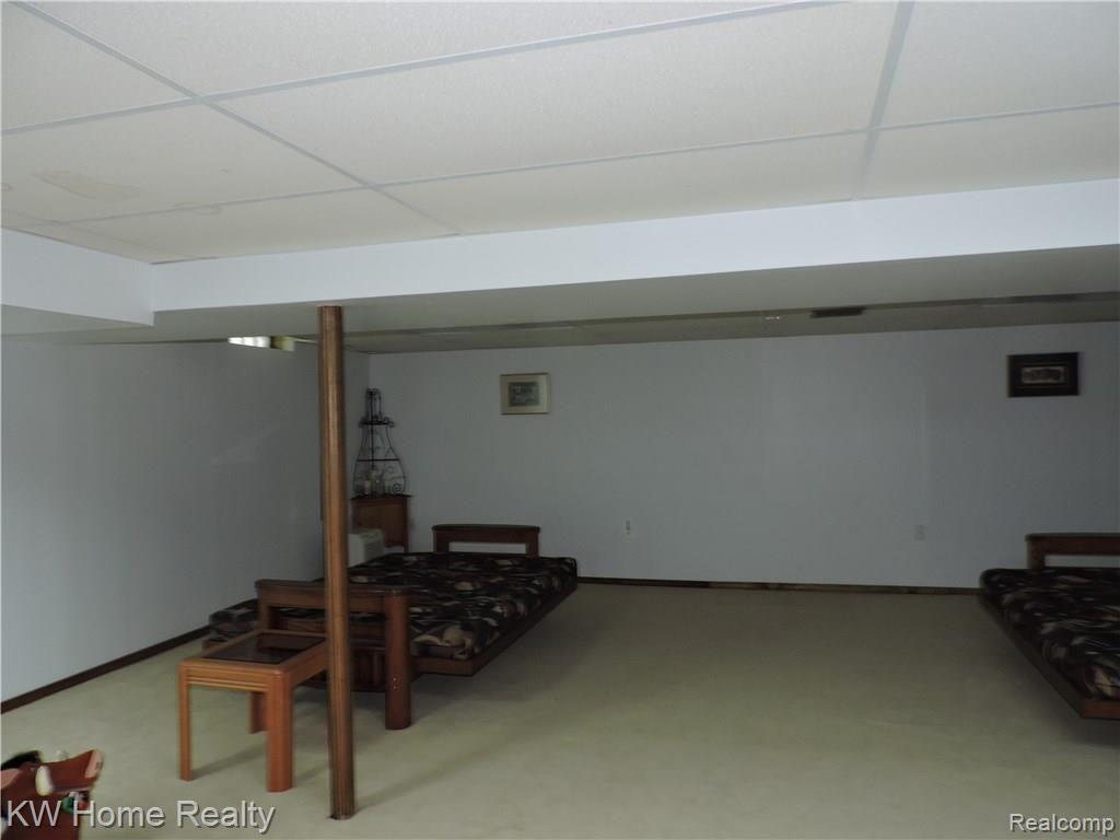 33685 Bostwick Place Farmington Hills, MI 48335 - Photo 20 of 29