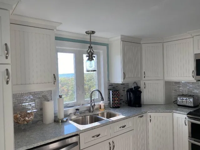 $1,890,000 | 2 Union Avenue, Old Orchard Beach, ME 04064