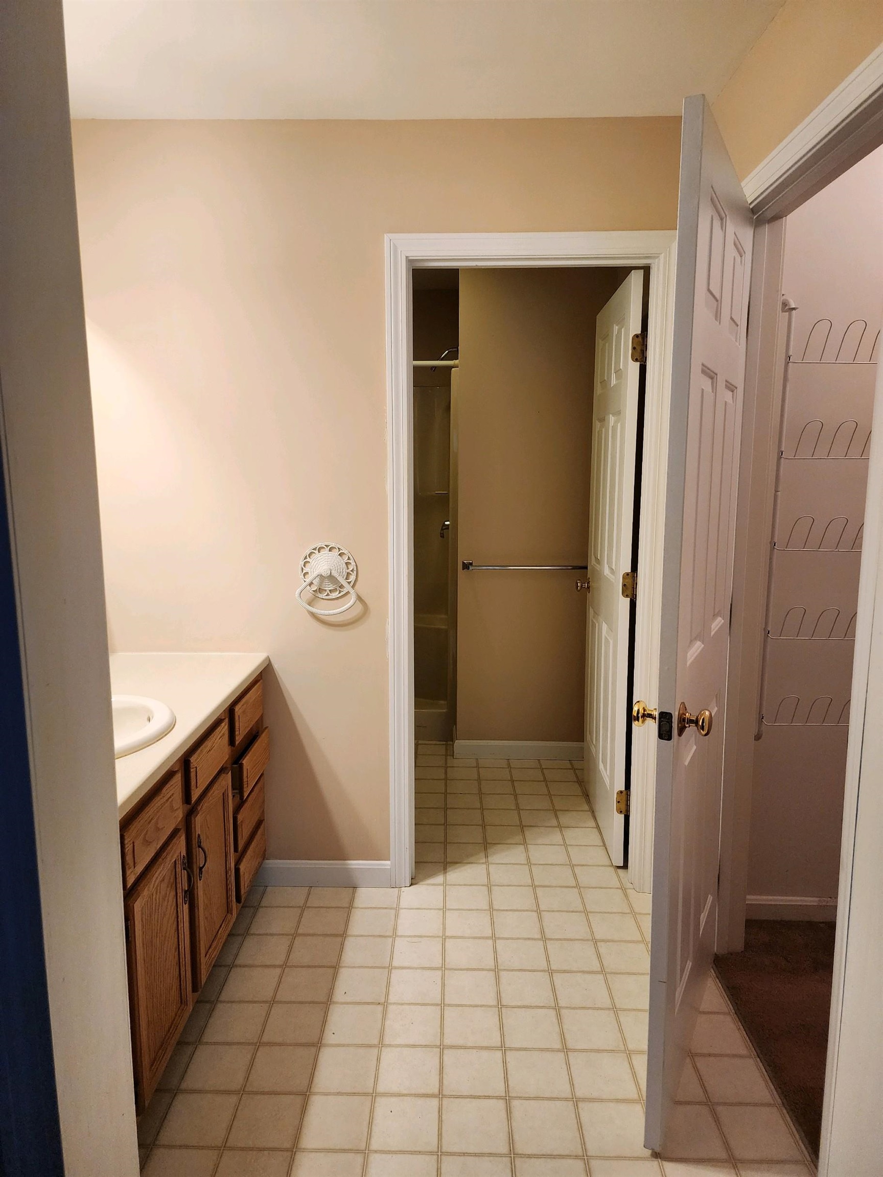 55 Chestnut Circle Loudon, NH 03307 - Photo 4 of 16