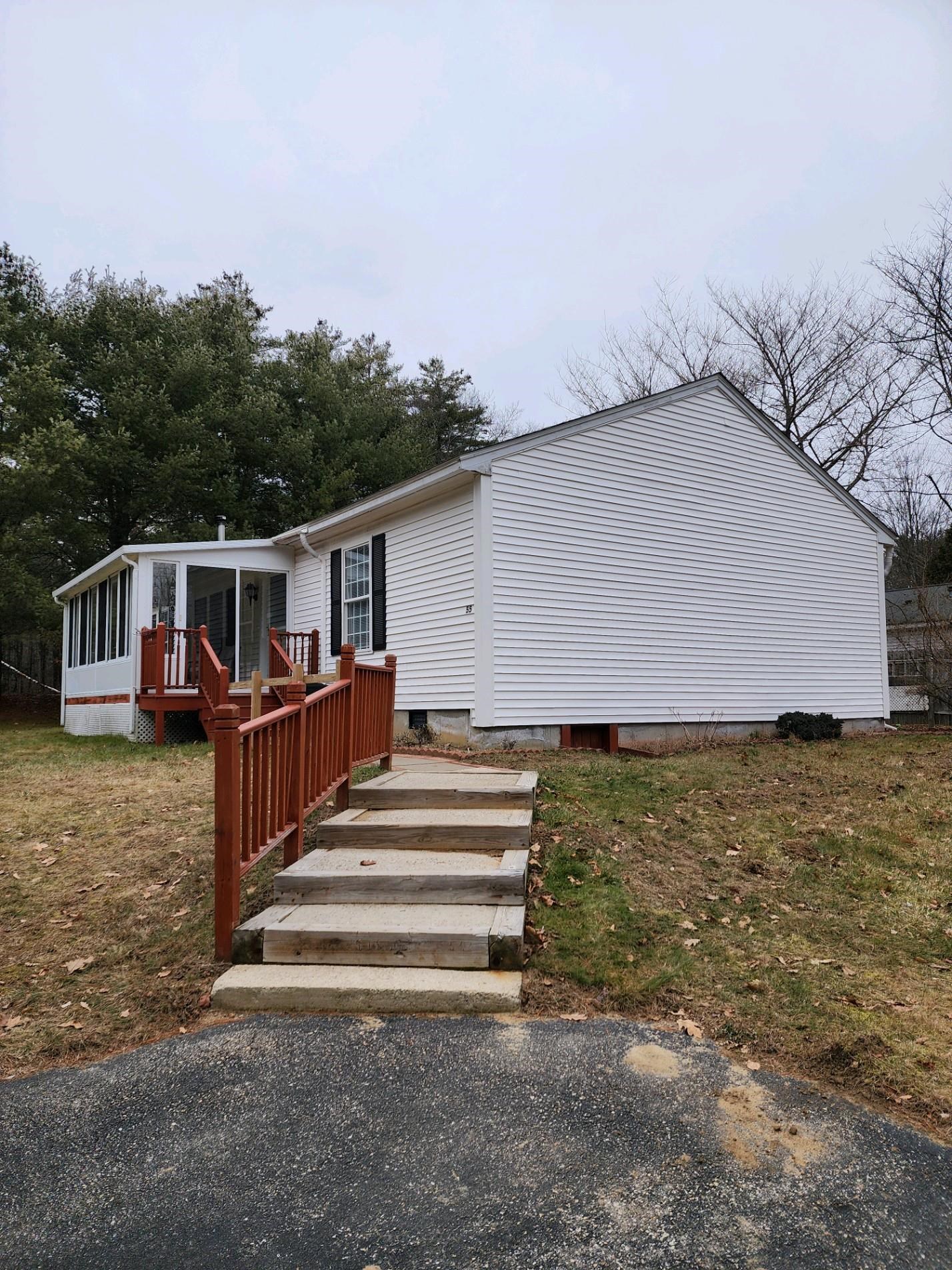 55 Chestnut Circle Loudon, NH 03307 - Photo 8 of 16