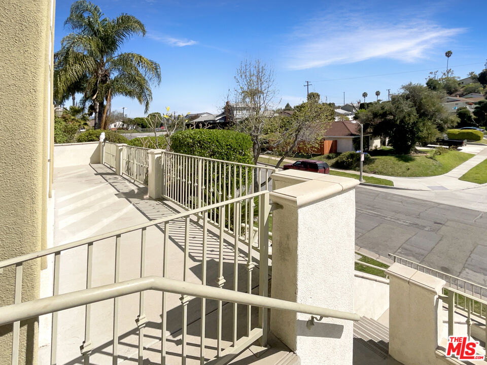 2829 Maple Avenue Fullerton, CA 92835 - Photo 12 of 47