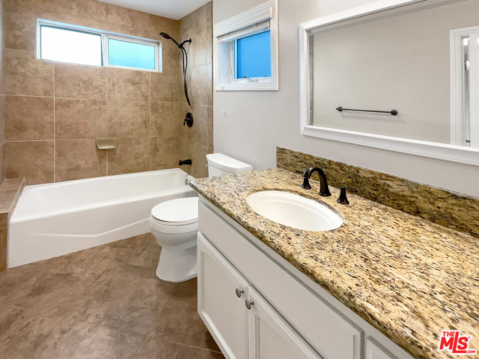 2829 Maple Avenue Fullerton, CA 92835 - Photo 28 of 47