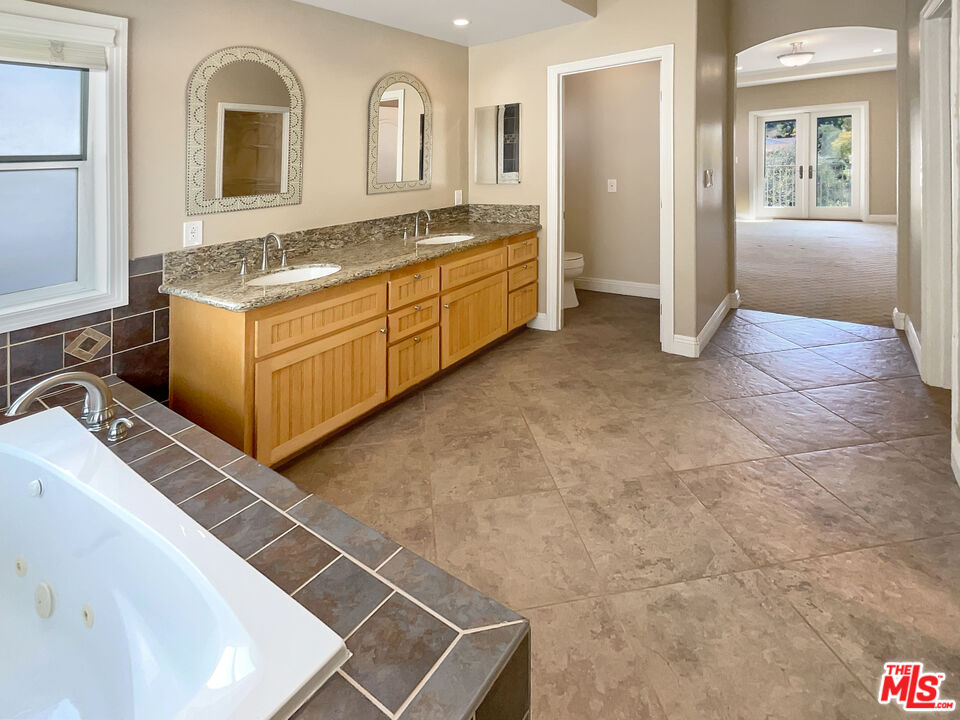 2829 Maple Avenue Fullerton, CA 92835 - Photo 42 of 47