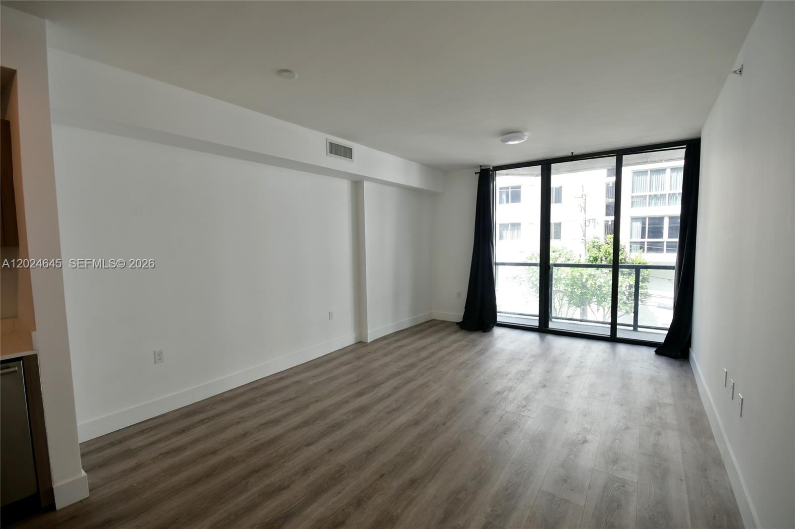 201 Southwest 17th Road, Unit 304 Miami, FL 33129 - Photo 27 of 68