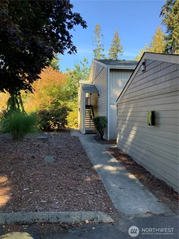 $250,000 | 1700 Lake Park Drive Southwest, Unit 2, Tumwater, WA 98512