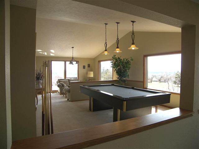 6404 South Dearborn Road Spokane, WA 99223 - Photo 3 of 9