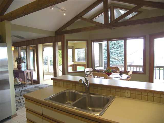 6404 South Dearborn Road Spokane, WA 99223 - Photo 5 of 9
