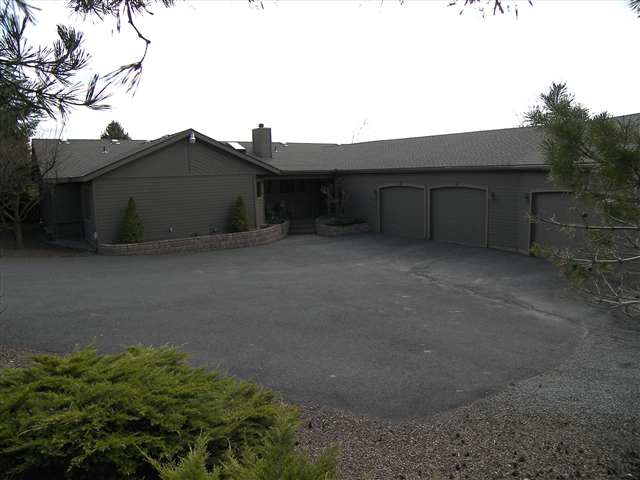 6404 South Dearborn Road Spokane, WA 99223 - Photo 9 of 9
