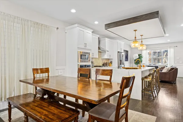$650,000 | 4744 South Indiana Avenue, Chicago, IL 60615