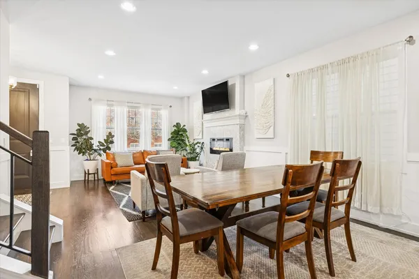 $650,000 | 4744 South Indiana Avenue, Chicago, IL 60615