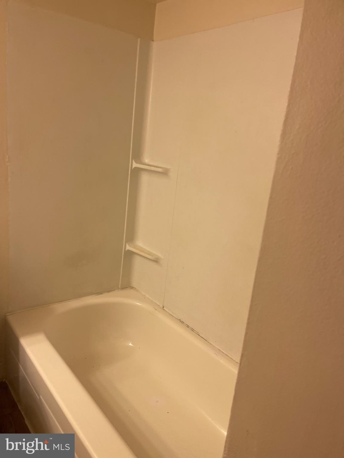 2360 Sun Valley Circle, Unit 2GH Silver Spring, MD 20906 - Photo 14 of 28 Bath Tub