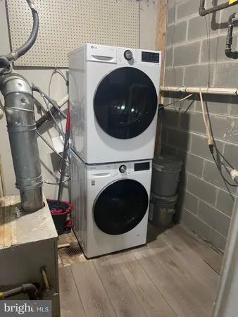 $229,000 | 2360 Sun Valley Circle, Unit 2GH, Silver Spring, MD 20906