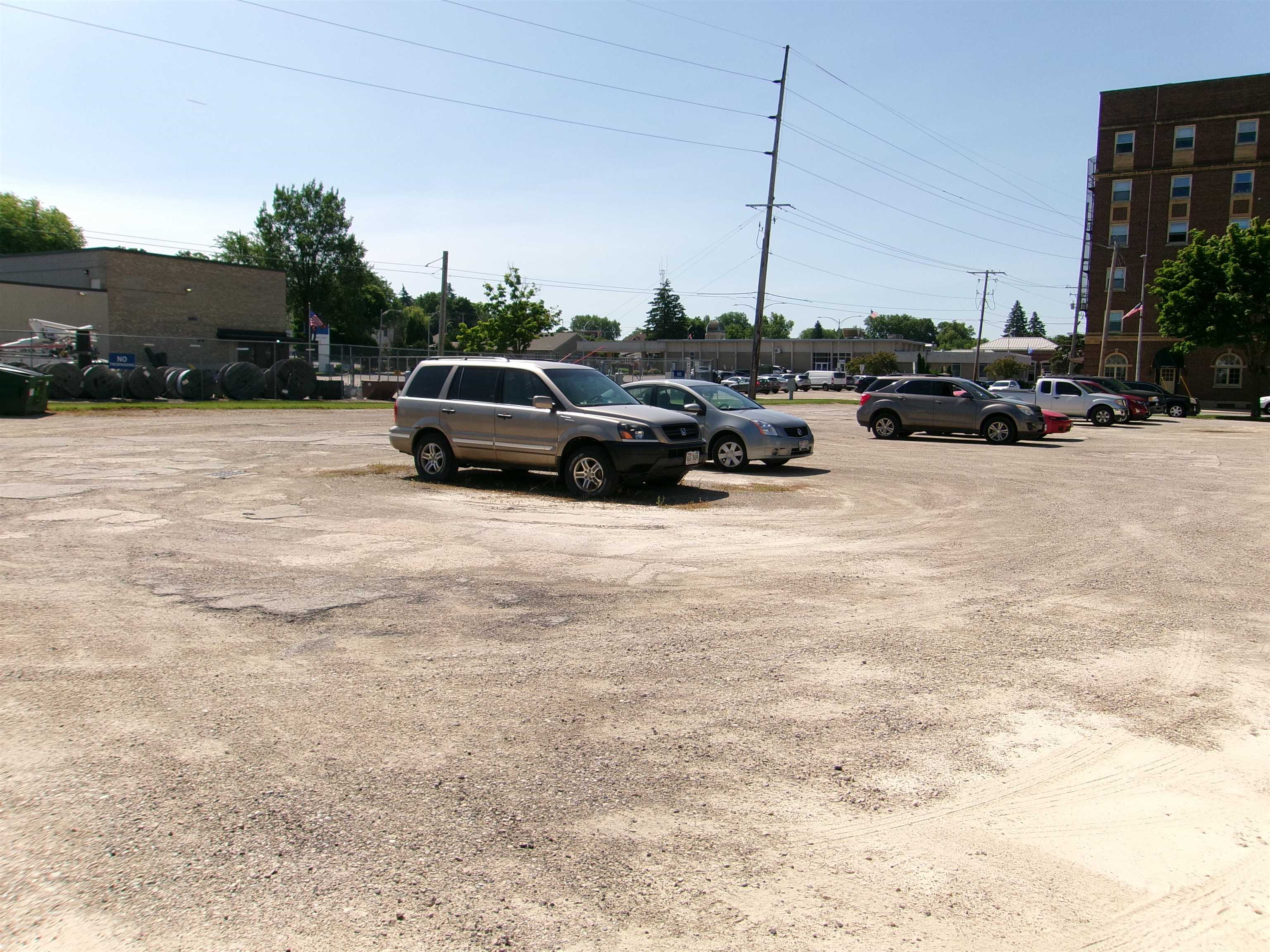 108 East Maple Avenue Beaver Dam, WI 53916 - Photo 6 of 7