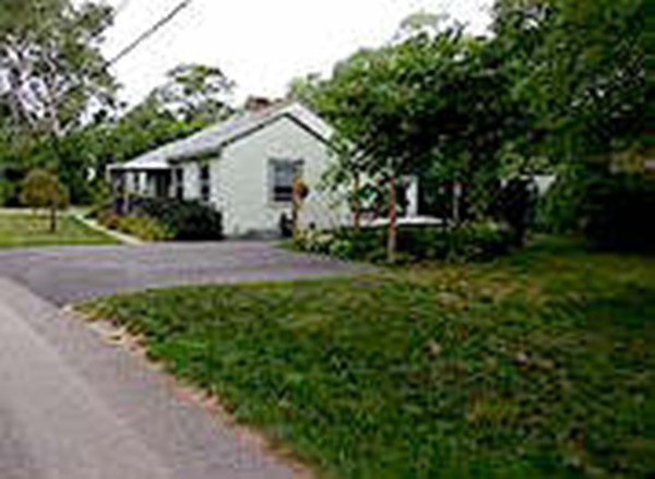 29 Salt Works Road Wareham, MA 02532 - Photo 2 of 15