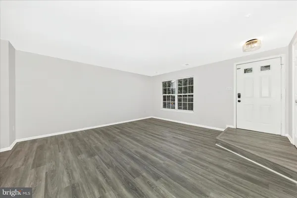 $2,700 | 18959 Highstream Drive, Unit 720, Germantown, MD 20874