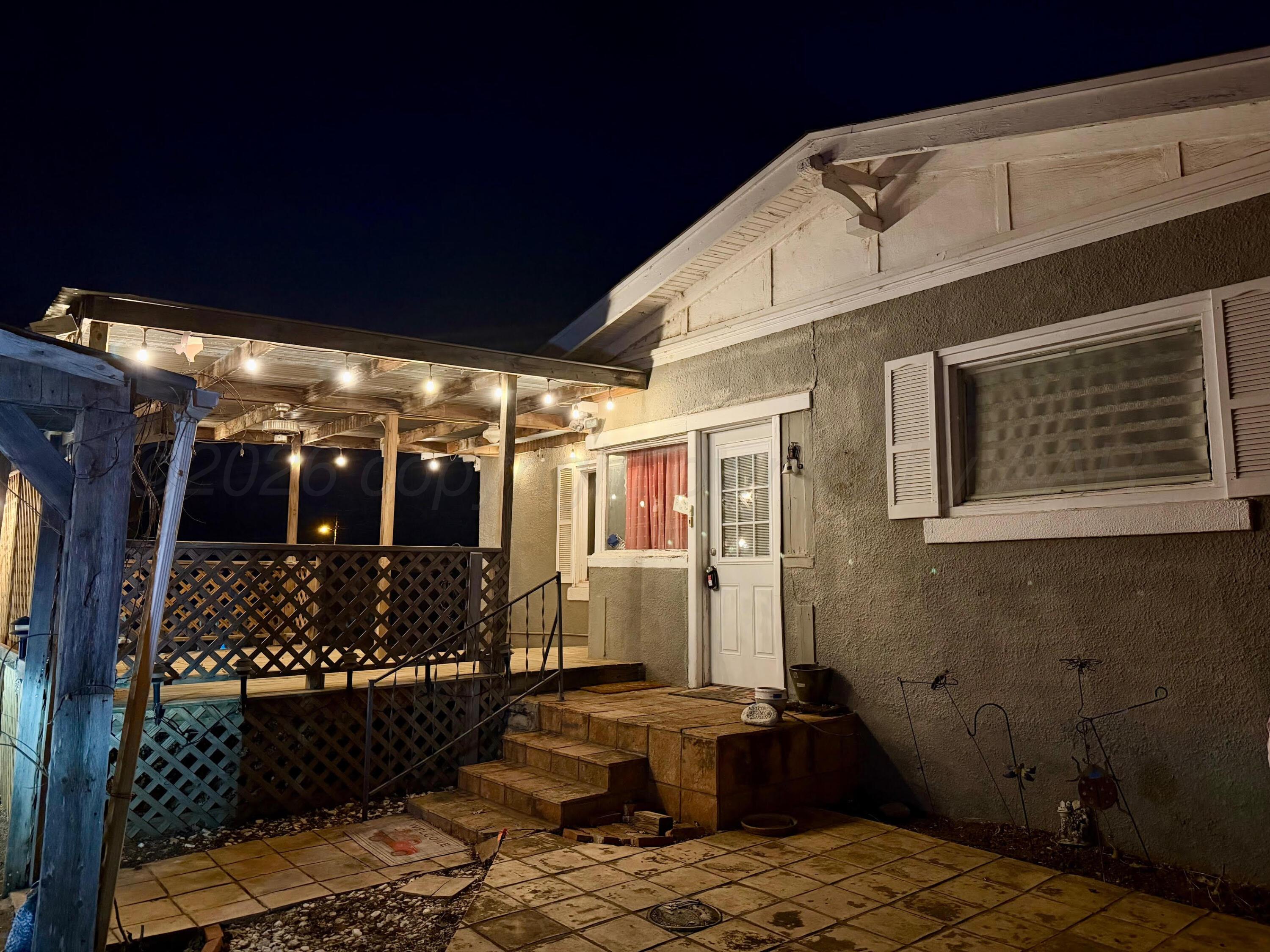920 Montgomery Street Memphis, TX 79245 - Photo 26 of 30 a view of outdoor space