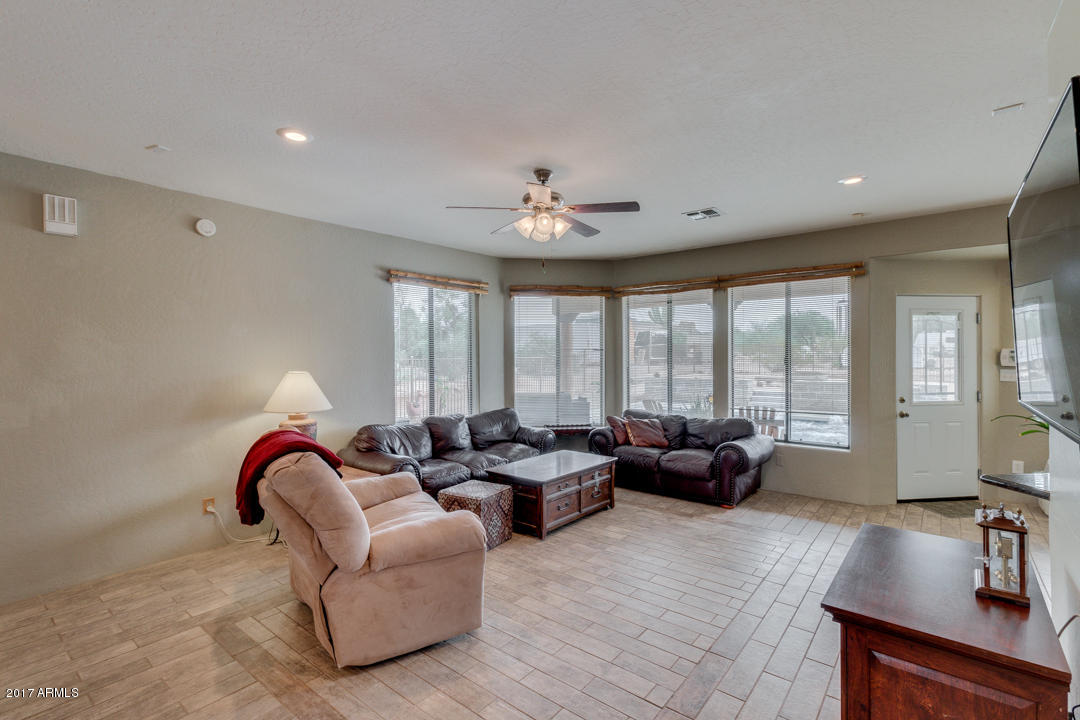 4377 North Winchester Road Apache Junction, AZ 85119 - Photo 4 of 45 04-Winchester