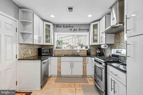 $430,000 | 221 Moore Street, Philadelphia, PA 19148