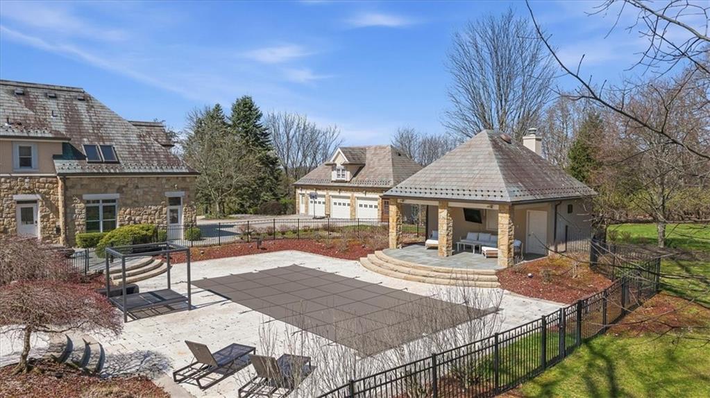 152 Peppergrass Road Baden, PA 15005 - Photo 5 of 50