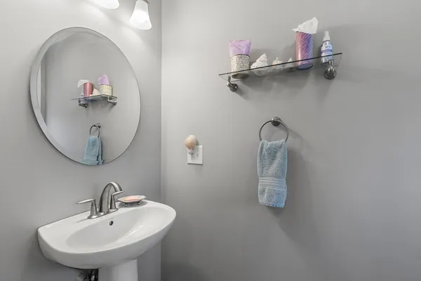 $549,900 | 2 Heron Way, Unit B, Salisbury, MA 01952