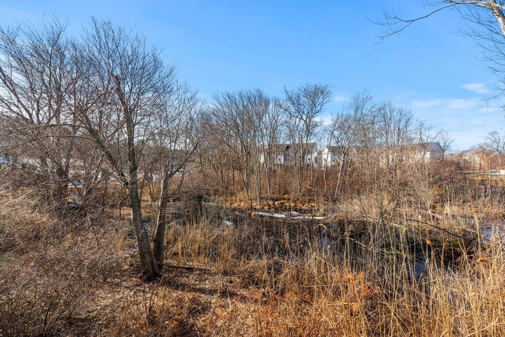 2 Heron Way, Unit B Salisbury, MA 01952 - Photo 37 of 42
