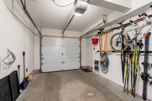 $549,900 | 2 Heron Way, Unit B, Salisbury, MA 01952