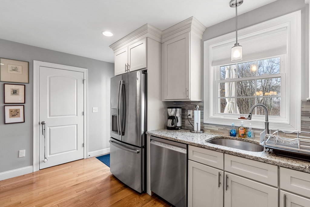 2 Heron Way, Unit B Salisbury, MA 01952 - Photo 8 of 42