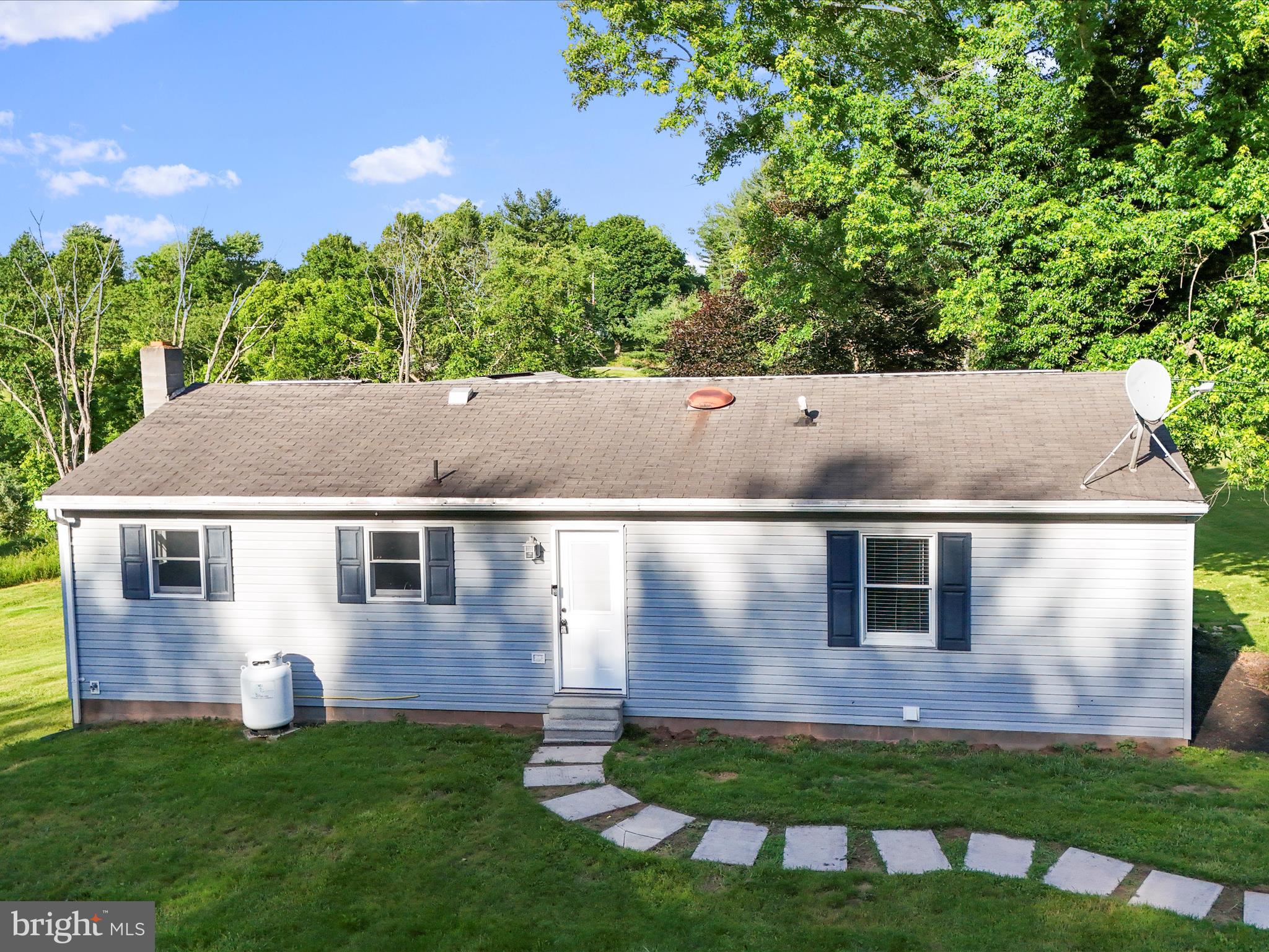 14724 White Oak Ridge Hancock, MD 21750 - Photo 2 of 54