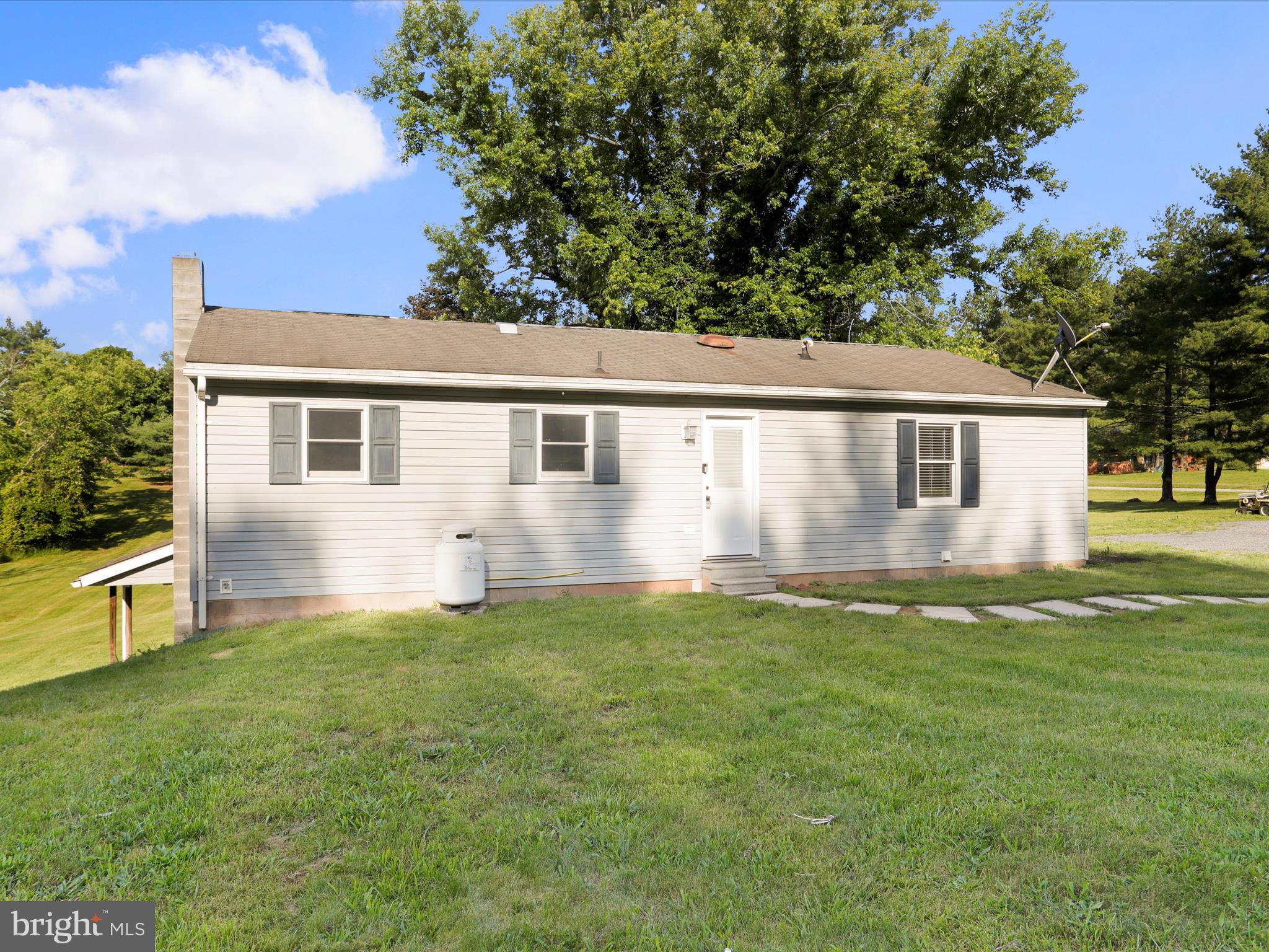 14724 White Oak Ridge Hancock, MD 21750 - Photo 3 of 54