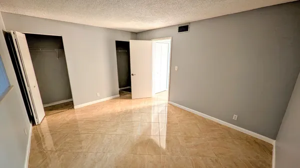 $1,555 | 1131 Southeast 4th Street, Unit 1070, Boynton Beach, FL 33435