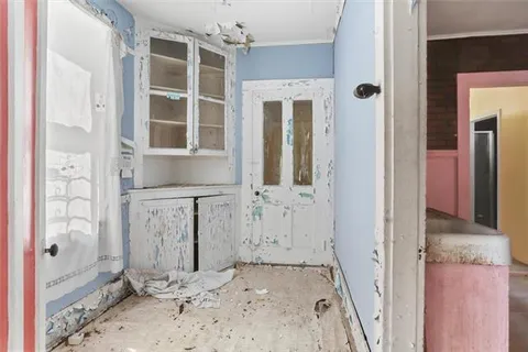 $249,000 | 912 Cambronne Street, New Orleans, LA 70118