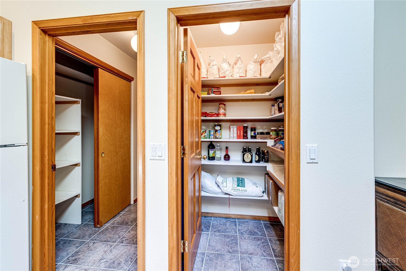 109 Vancouver Place Sequim, WA 98382 - Photo 15 of 40 a view of front door