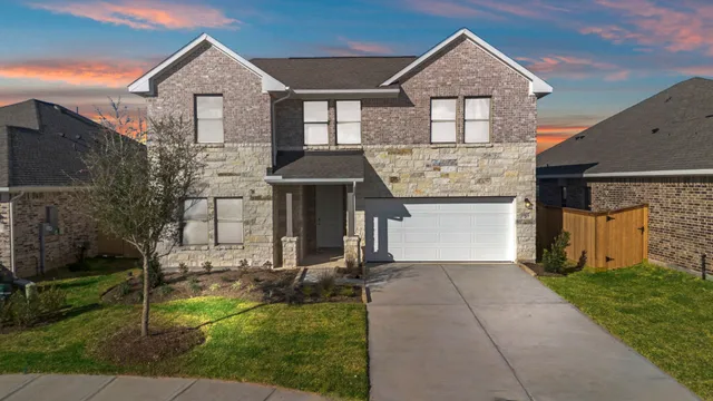 $320,990 | 1907 Stargazer Lane, Angleton, TX 77515