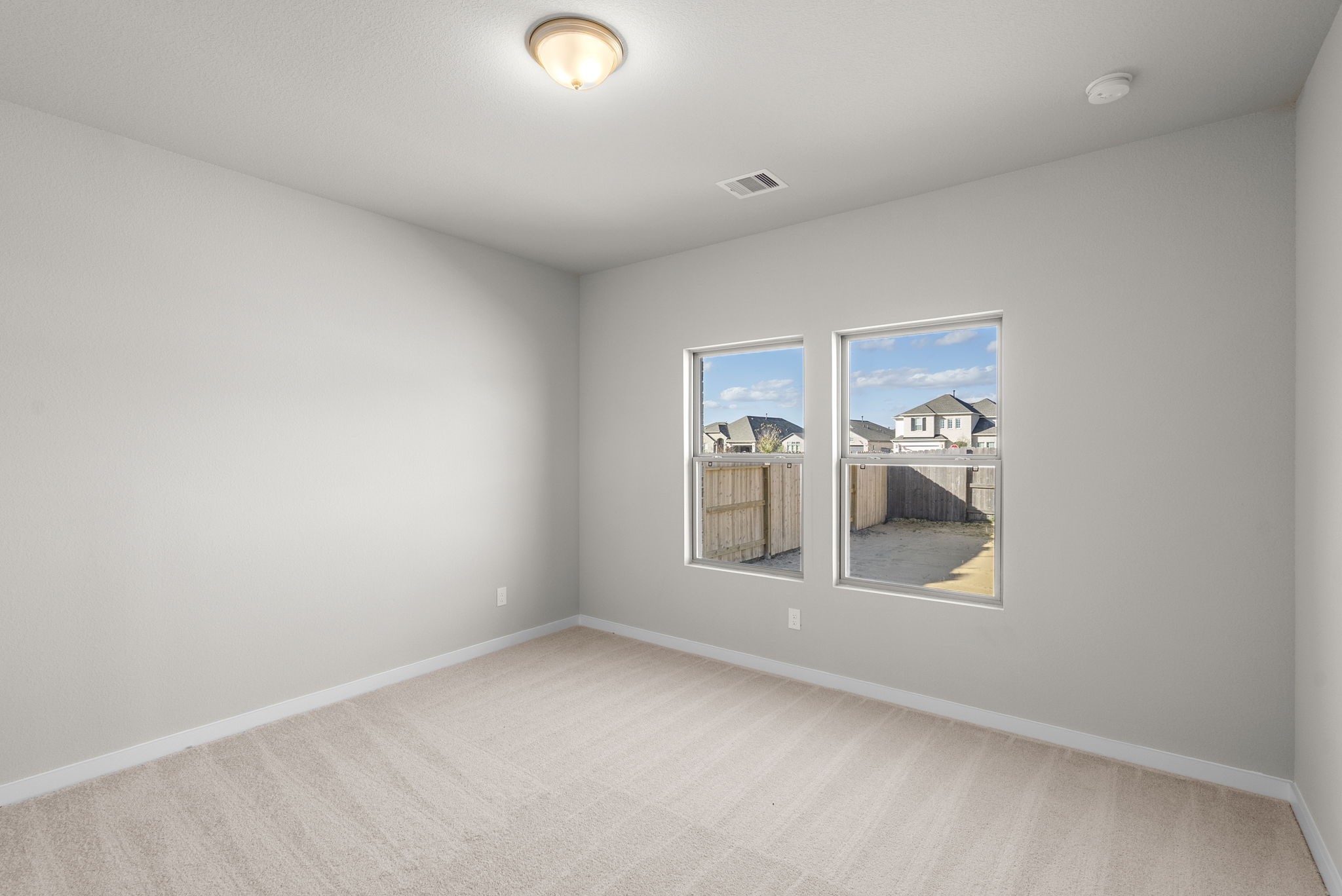 1907 Stargazer Lane Angleton, TX 77515 - Photo 20 of 36