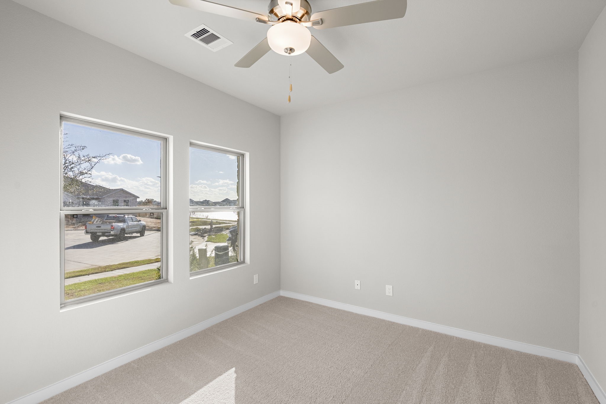 1907 Stargazer Lane Angleton, TX 77515 - Photo 21 of 36