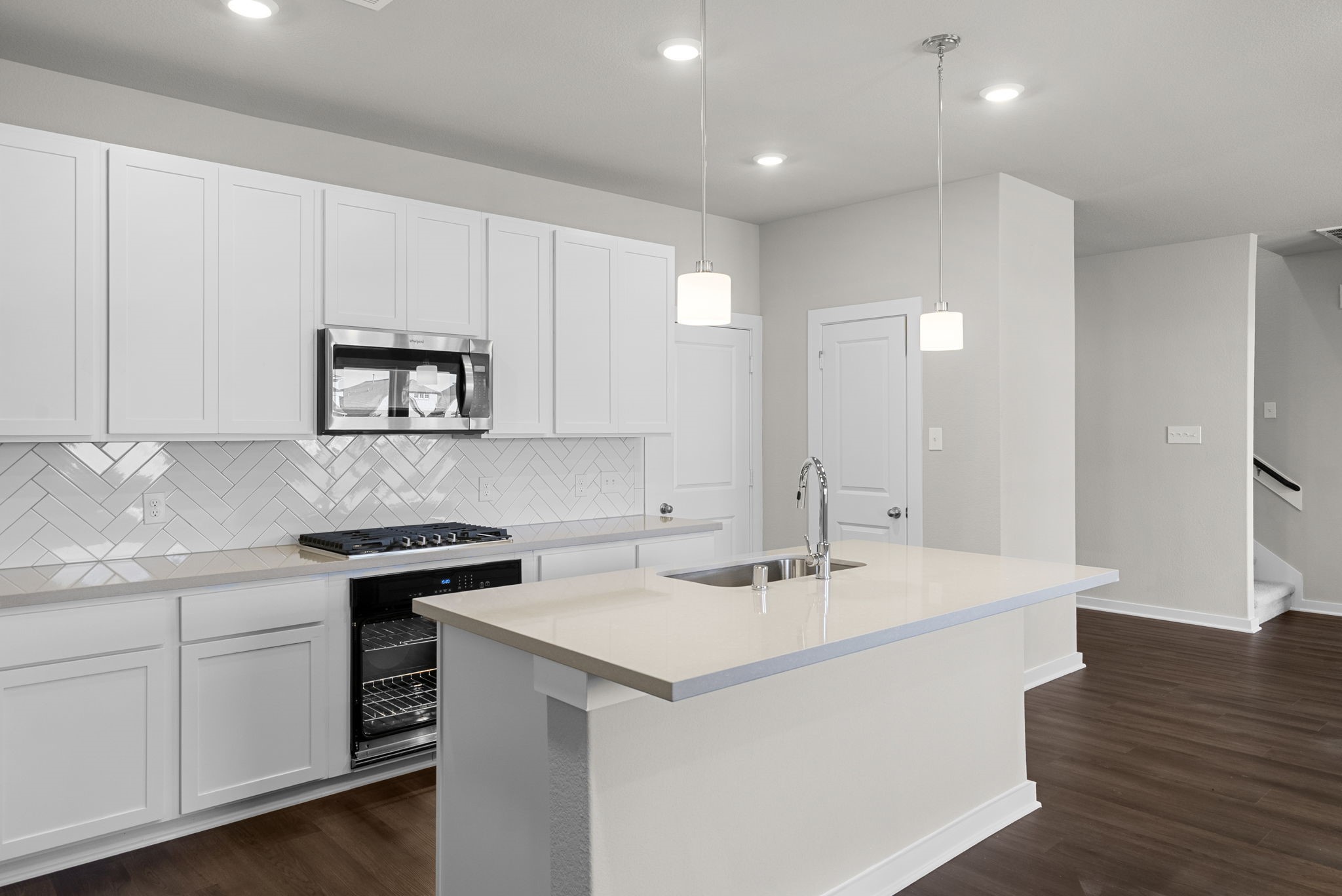 1907 Stargazer Lane Angleton, TX 77515 - Photo 5 of 36