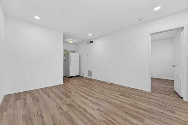 $1,700 | 2503 North Ocean Boulevard, Unit 6, Pompano Beach, FL 33062